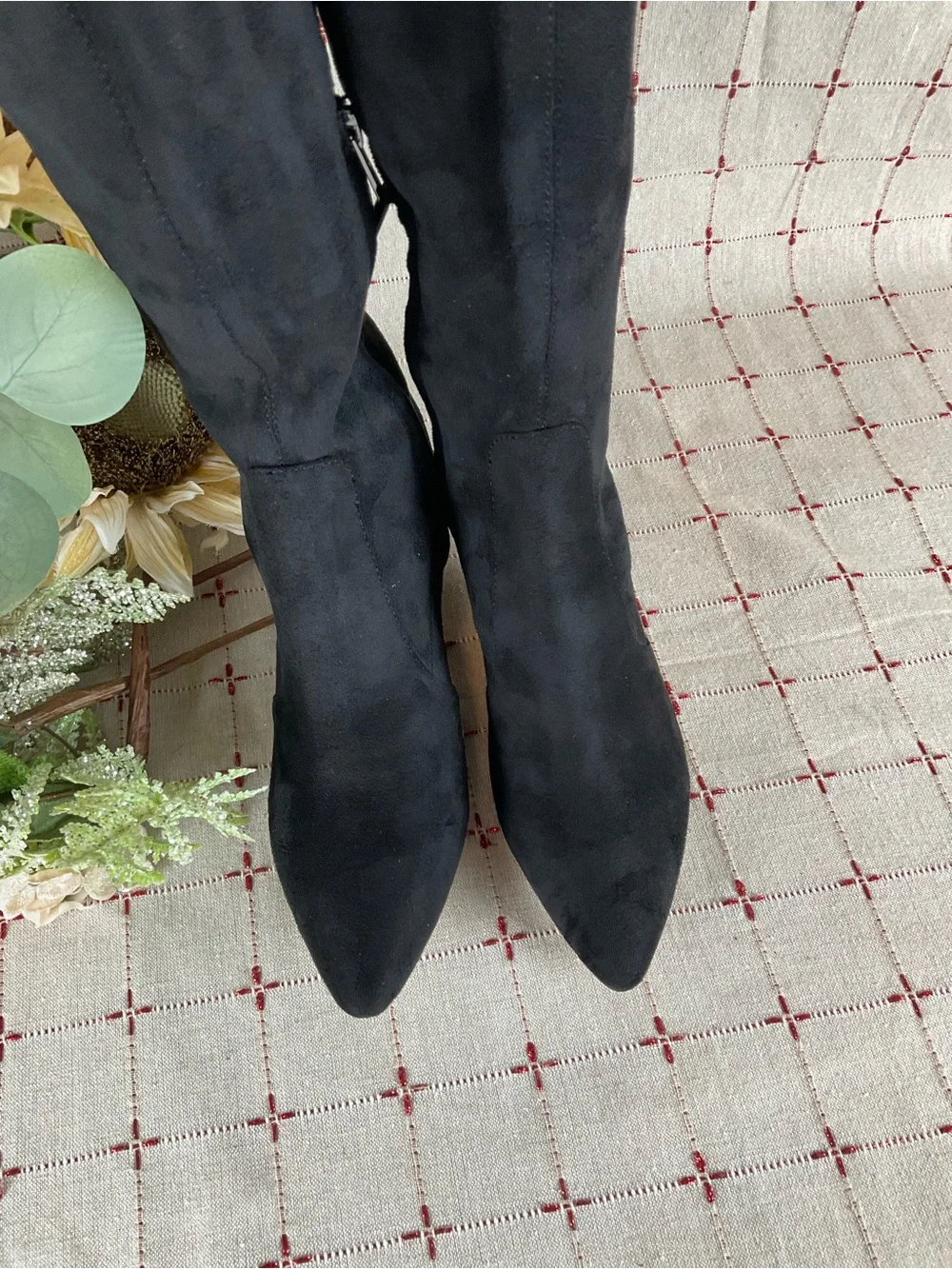 Sam Edelman “Kristie” Black Faux Suede Over the Knee Boots Low Heel PreLoved 8